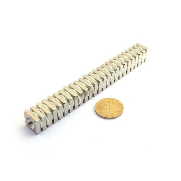 Неодимов магнит блок 15 x 15 x 4 мм с потопена дупка D4,5 D9,6 - N35 комплект