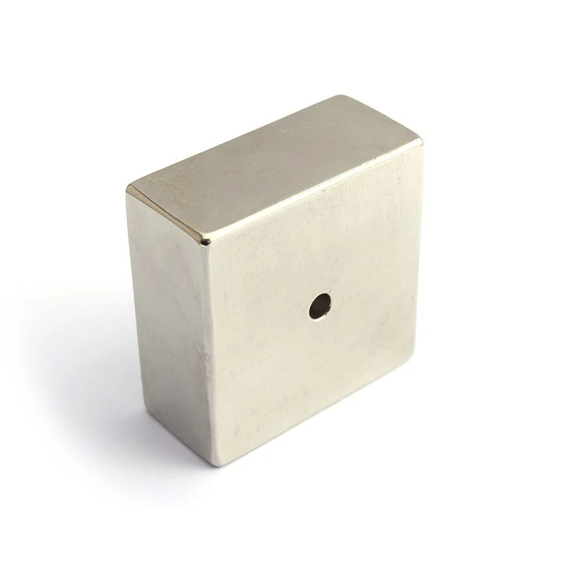 Magnet neodim bloc 55 x 55 x 25 mm cu gaura ingropata D5,5 D12 - N45 spate