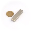 Неодимов магнит блок 50 x 13 x 6 NiCuNi N42H с монета 50 стотинки