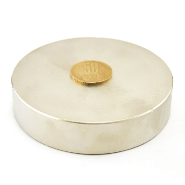 Неодимов магнит диск 90 x 20 мм с монета 50 стотинки