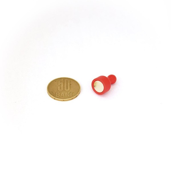 Неодимов магнитен пинов диаметър 12 x 20 мм, червен, с монета 50 стотинки, обърната наопаки