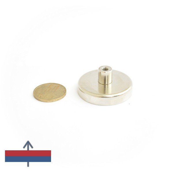 Феритен магнит тенджера Ø40 мм с вътрешно нарязана резба, намагнитване и монета 50 стотинки