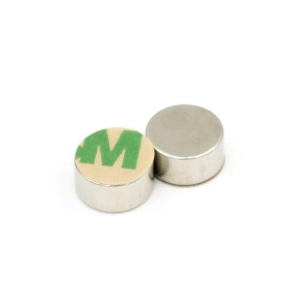 Неодимов магнит диск 10 x 5 мм със самозалепваща се основа 2 броя