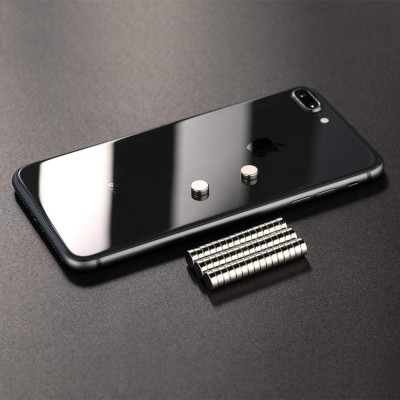 Magnet neodim disc 8 x 3 mm cu iPhone