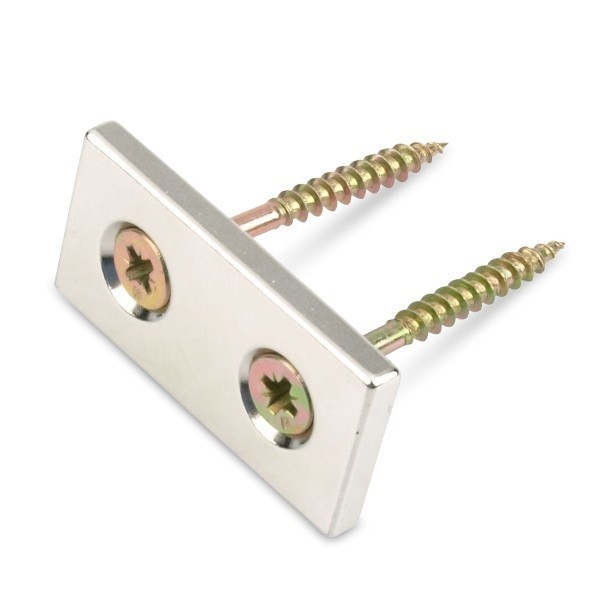 Magnet neodim bloc 40 x 20 x 4 mm cu găuri îngropate D4,5 / D9,6 cu șuruburi