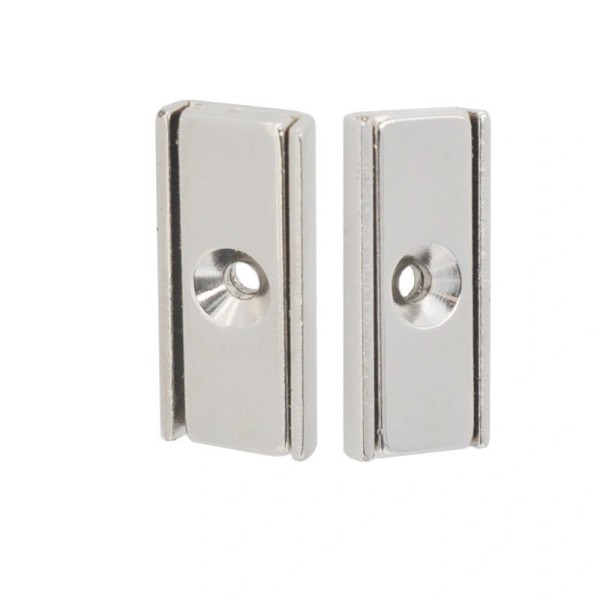 Неодимов магнит блок тип тенджера 30 x 13,5 мм с дупка Ø 3,3 и фаска Ø 6,5, две броя