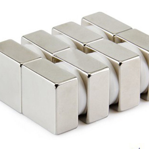 Magnet neodim bloc 50 x 50 x 20 mm grup