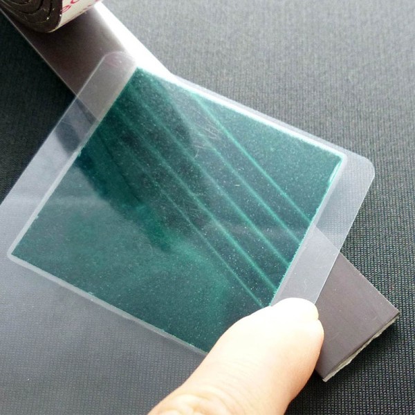 Bandă magnetică autoadezivă - lățime: 30 mm, grosime: 1,5 mm - liniile câmpului magnetic