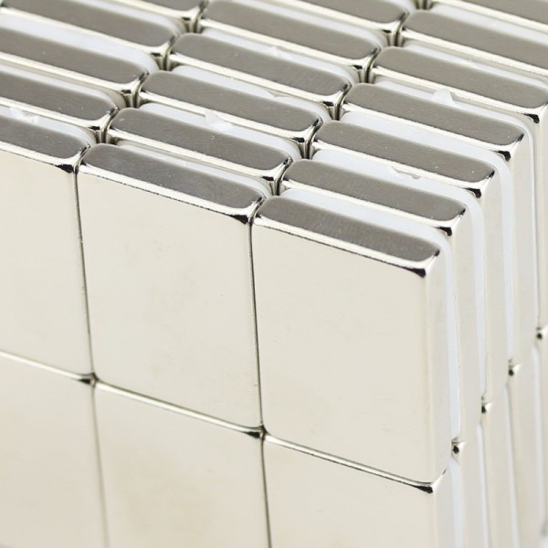Magnet neodim bloc 30 x 20 x 5 mm grup