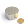 Неодимов магнит диск 50 x 25 мм - N45 с монета