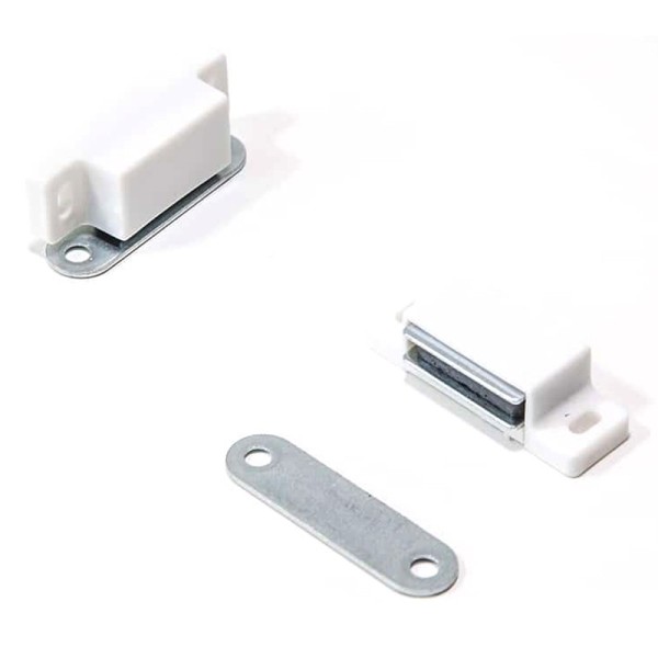 Магнитна пластмасова закопчалка за мебелни врати 45,5 x 15 x 14