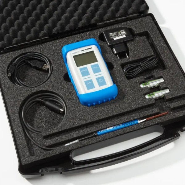 Професионален гаусметър HGM09s, включително стандартна напречна сонда – в комплект